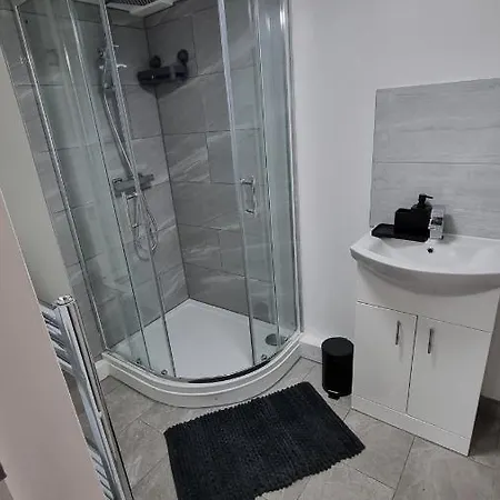 Comfy With Wi-fi And Smart Tv Apartment Leeds (West Yorkshire)